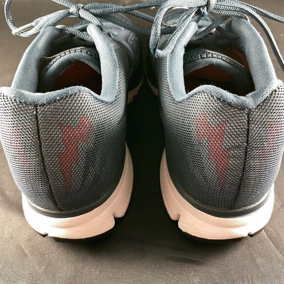 Mint Condition NIKE AIR ZOOM PEGASUS 30 Shield H20 Repel Womens 10 US 42 EUR - Picture 4 of 7